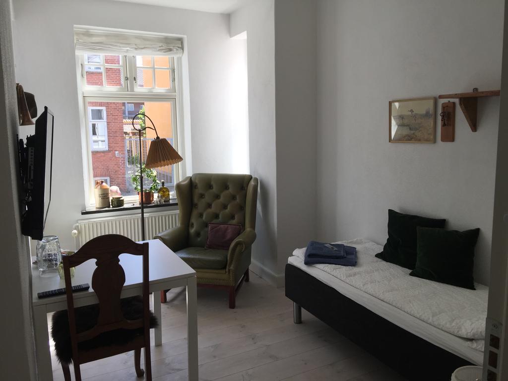 Sweethome Guesthouse Esbjerg Esterno foto