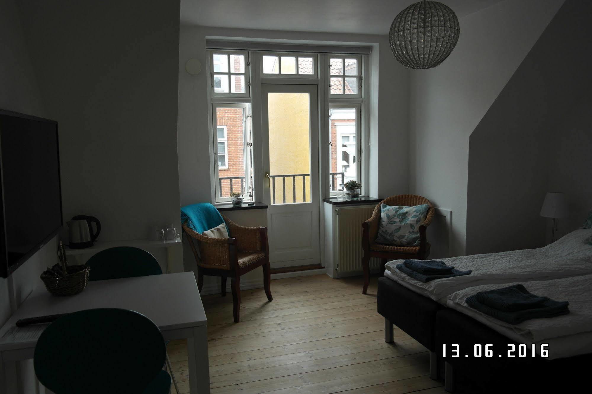 Sweethome Guesthouse Esbjerg Esterno foto